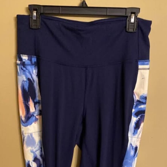 LIVI by Lane Bryant Workout Pants - Picture 1 of 2